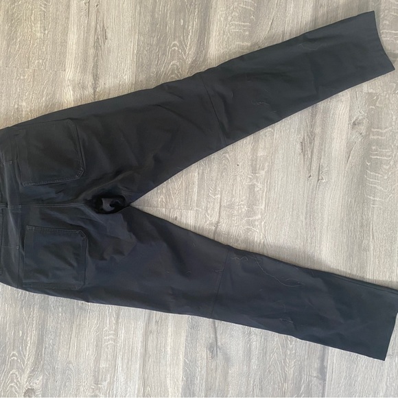 ABC pant - standard fit 32 waist. - Picture 3 of 4